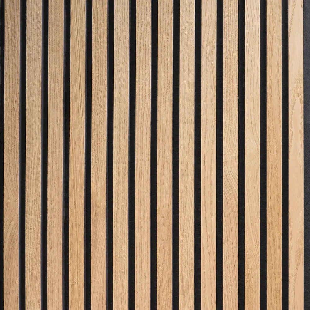 NordLyd™ Premium akustiikkapaneeli – luonnontammi (2,7 x 1,10 m)